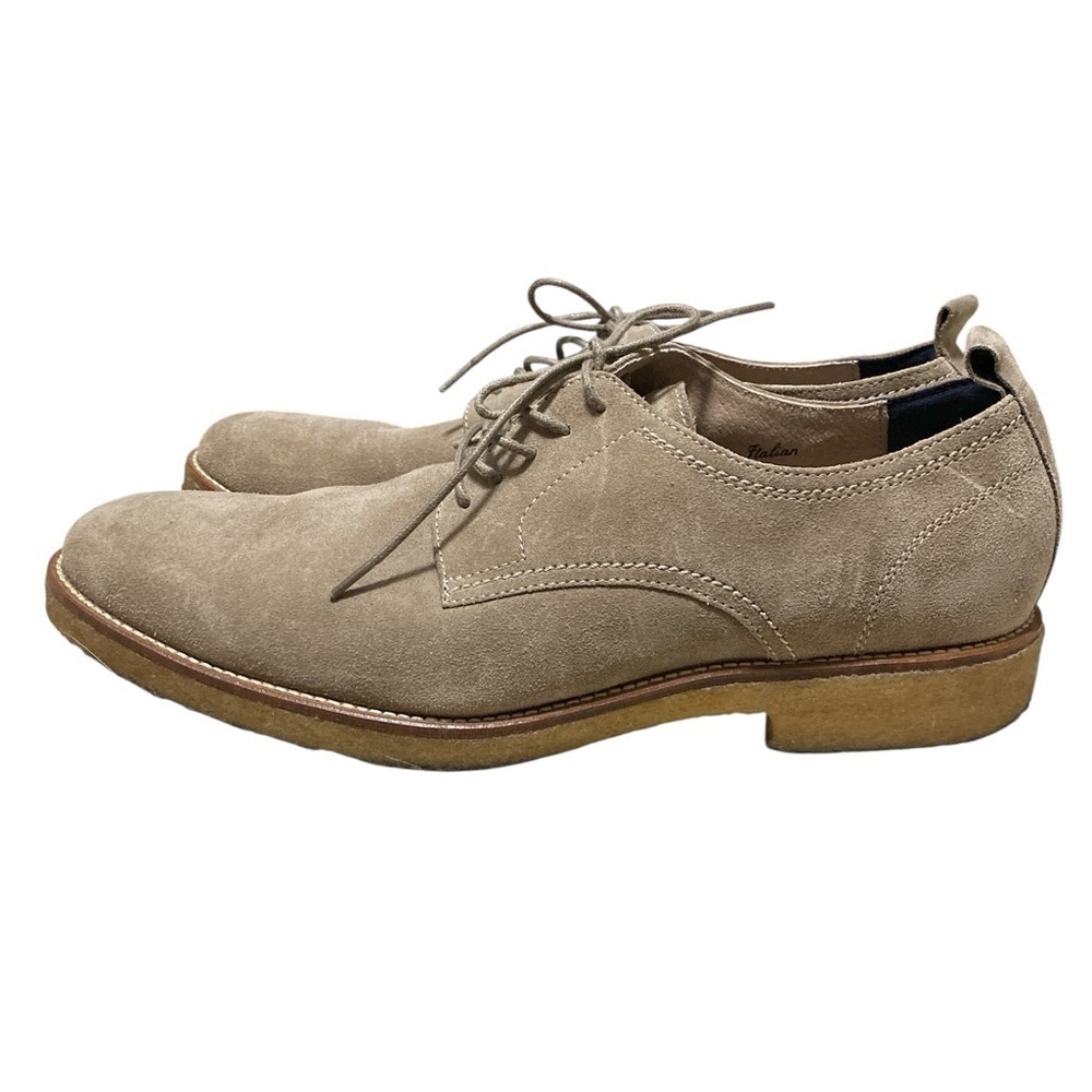 Banana Republic Tan Lace Up Suede Ortholite Derby Shoes in Men’s Size 11.